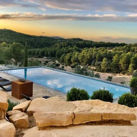 Villa Luxurious Secluded *